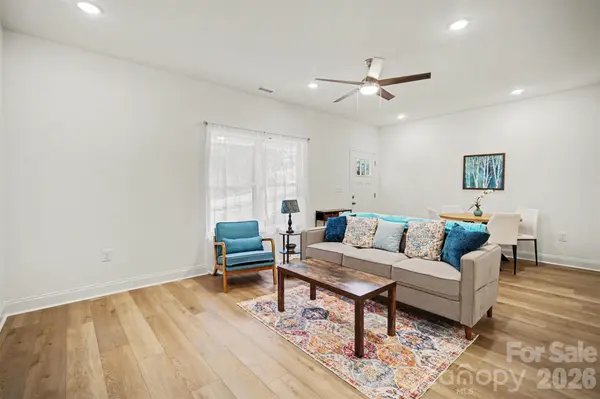 3299 Old Seine RD, Smyrna, SC 29743