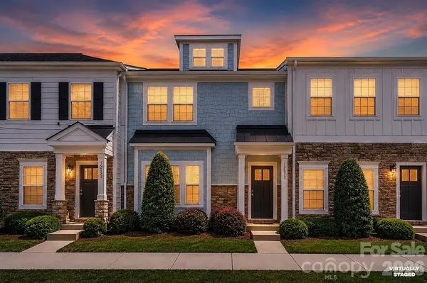 15033 Meacham Farm DR, Huntersville, NC 28078