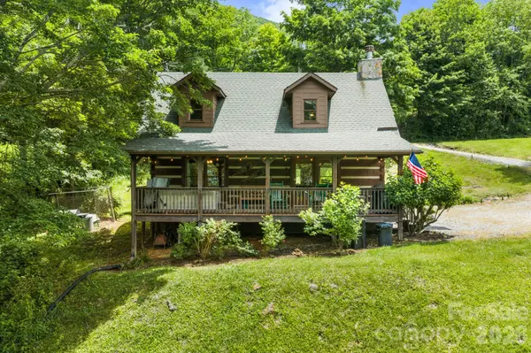 122 Cedar Cove LN, Zionville, NC 28698