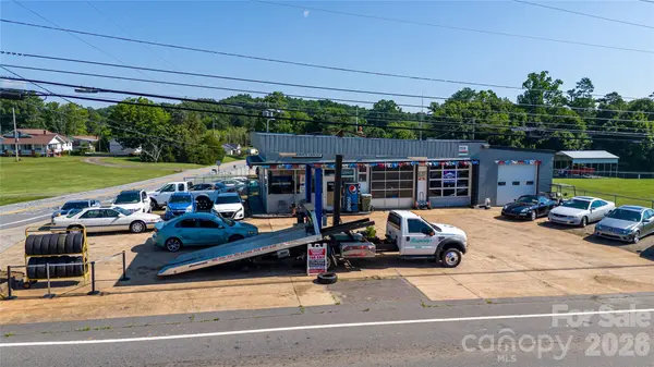 2755 US 70 HWY E, Morganton, NC 28655