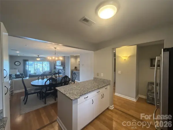 9817 Emerald Point DR #8, Charlotte, NC 28278