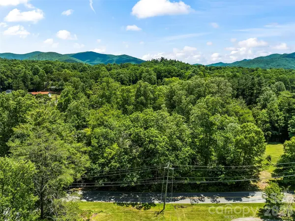 742 Hiawassee AVE, Black Mountain, NC 28711