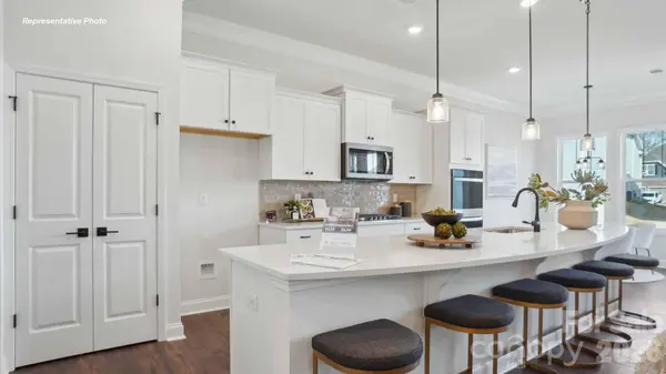 7585 Bainbridge RD, Sherrills Ford, NC 28673
