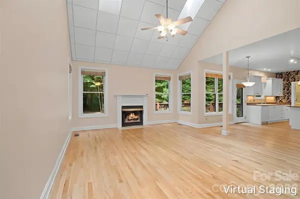 36 Poplar Creek DR, Asheville, NC 28805
