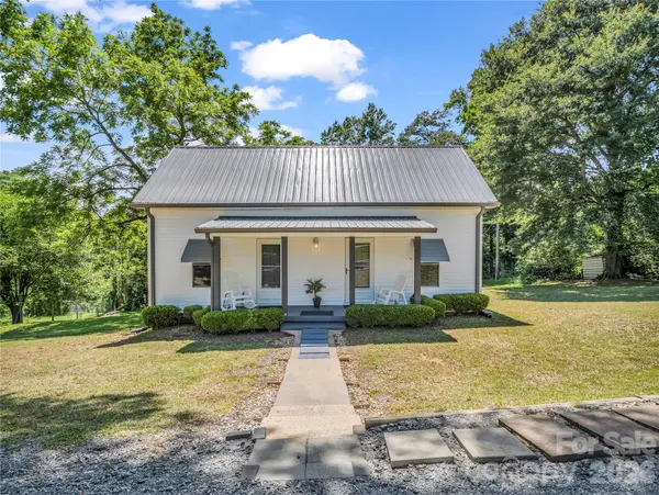 193 Middle ST, Ellenboro, NC 28040