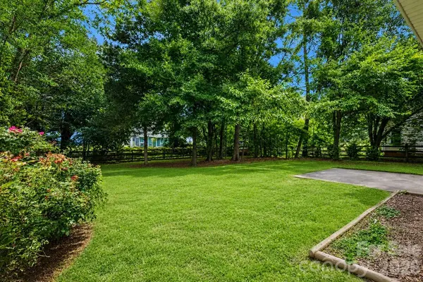 11327 Ridge Oak DR, Charlotte, NC 28273