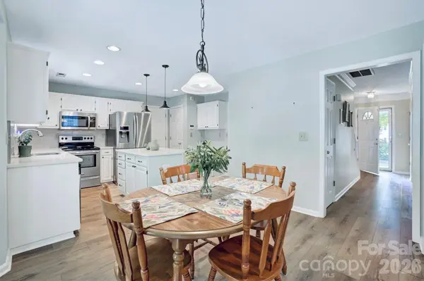 2908 Pinewood Hill DR, Matthews, NC 28105