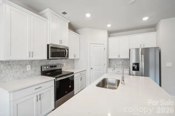 2415 Maxton DR, Salisbury, NC 28144