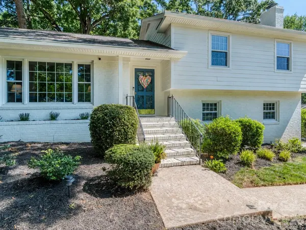 6817 Ronda AVE, Charlotte, NC 28211