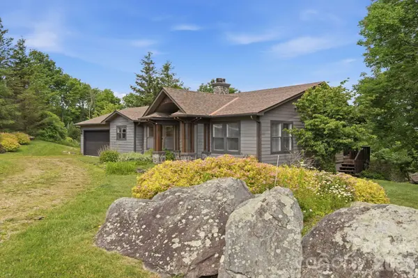 276 Four Diamond DR, Seven Devils, NC 28604