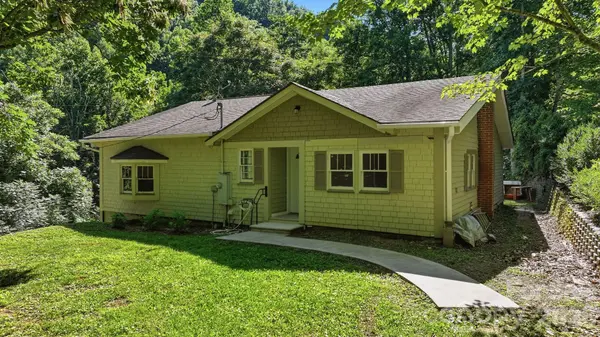 583 Dark Ridge RD, Sylva, NC 28779