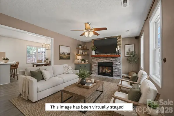 114 Glenwood Valley DR, Harmony, NC 28634