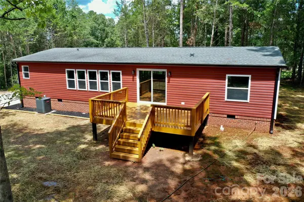 9401 Seymour LN, Davidson, NC 28036
