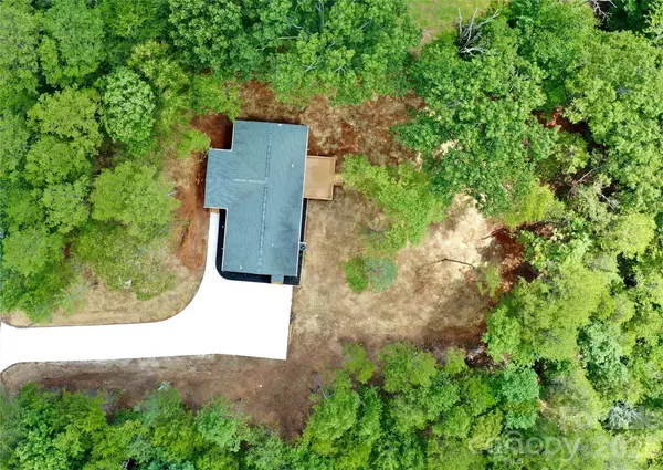 9401 Seymour LN, Davidson, NC 28036