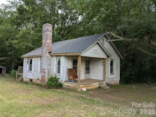 4548 Springs RD, Conover, NC 28613