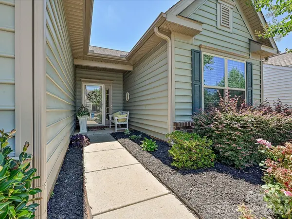 1726 Tailed Hawk WAY, Fort Mill, SC 29715