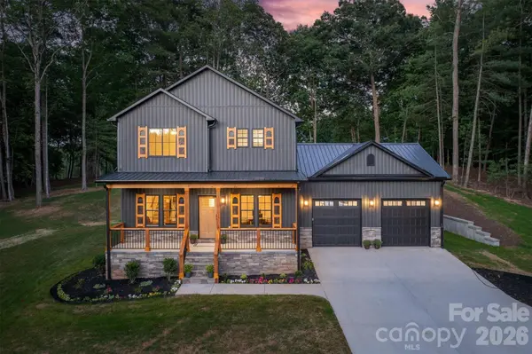 5676 MARBLESTONE DR, Granite Falls, NC 28630