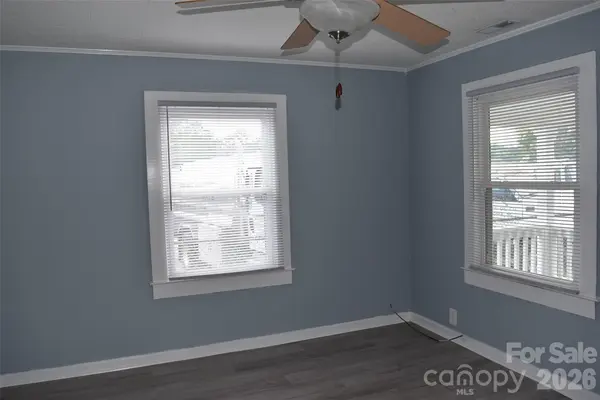2825 Long AVE E, Ranlo, NC 28054