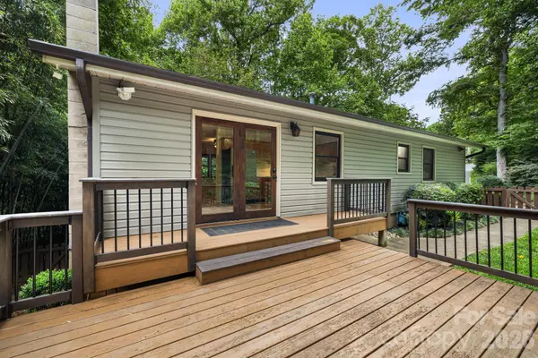 10 Botany View CT, Asheville, NC 28805