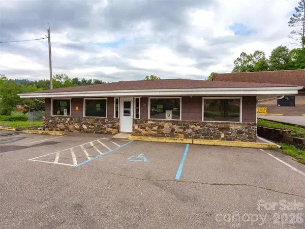 381-395 Crimson Laurel WAY, Bakersville, NC 28705