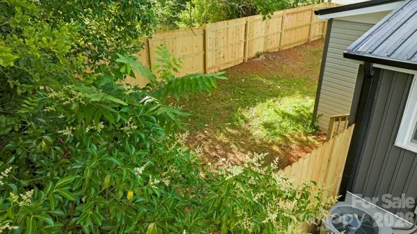 304 S Derby AVE, Newton, NC 28658