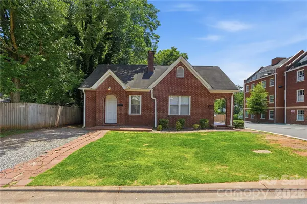1411/1413 W 4th ST, Charlotte, NC 28208