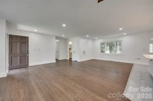 5731 Brookhaven RD, Charlotte, NC 28210