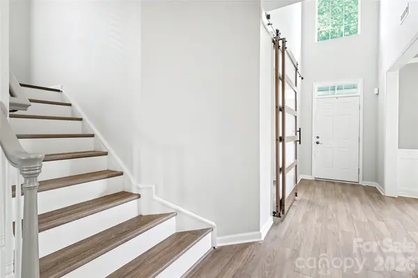 8712 Cool Meadow DR, Huntersville, NC 28078