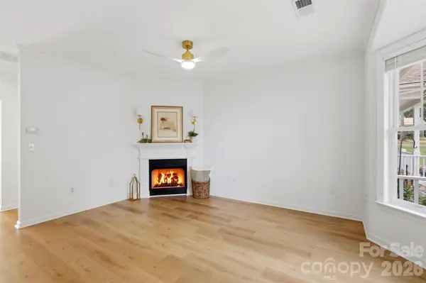 612 Stone Village DR, Fort Mill, SC 29708