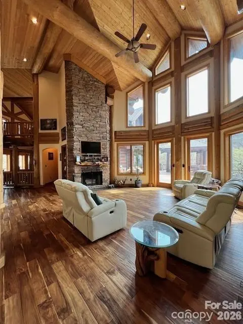 51 Airport RD, Mars Hill, NC 28754