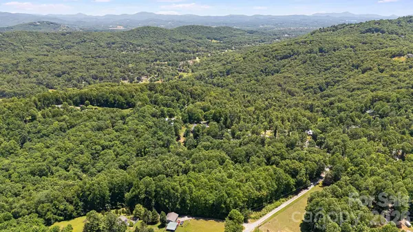 43 Reeses Ridge CT, Hendersonville, NC 28739