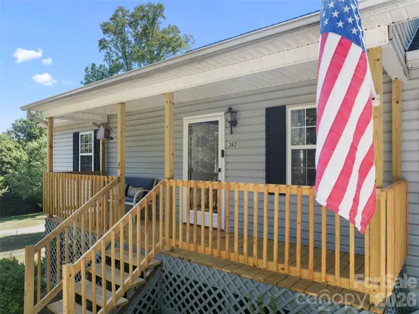 362 N Nc Highway 109 HWY, Thomasville, NC 27360