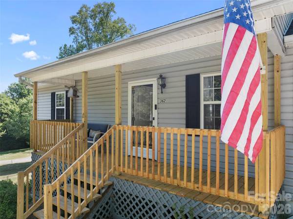 362 N Nc Highway 109 HWY, Thomasville, NC 27360