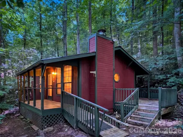 279 Rocky Top RD, Maggie Valley, NC 28751