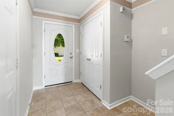 104 Rock Ridge LN, Mount Holly, NC 28120