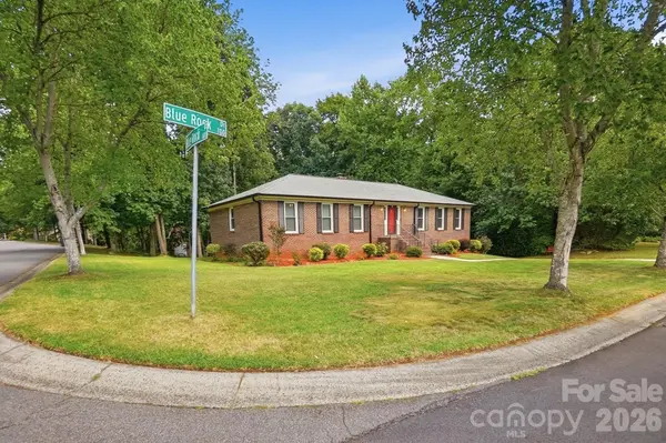 701 Blue Rock DR, Charlotte, NC 28213