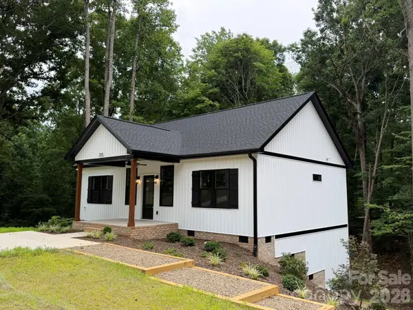 310 Willow ST, Stanley, NC 28164