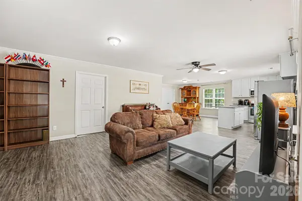 150 Waco AVE, Kannapolis, NC 28083