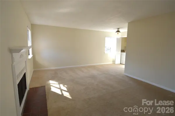 6117-C Heathstone LN #C, Charlotte, NC 28210