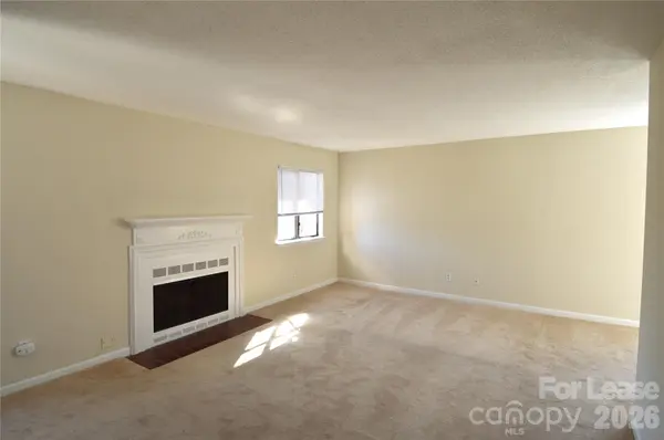 6117-C Heathstone LN #C, Charlotte, NC 28210