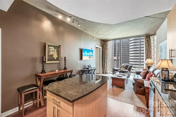 210 N Church ST #1605, Charlotte, NC 28202