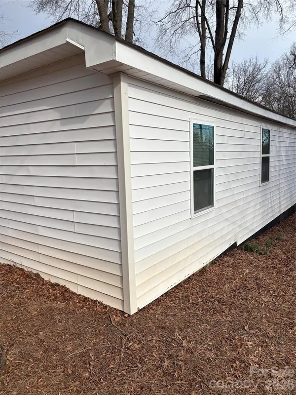 821 First ST, Kings Mountain, NC 28086