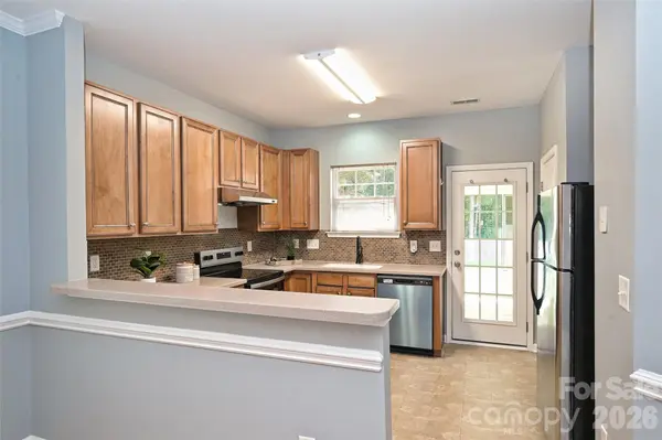 1549 Hammond DR, Matthews, NC 28104