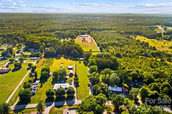 1124 Majolica RD, Salisbury, NC 28147