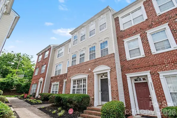 2029 Kegsworth DR, Charlotte, NC 28273