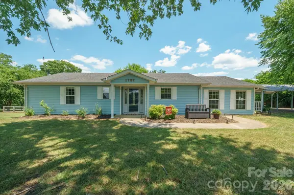 1782 Cat Square RD, Vale, NC 28168