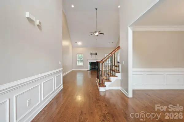 2544 Short Cedar TRL, Alexis, NC 28006