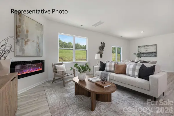 966 Two Brothers LN, York, SC 29745