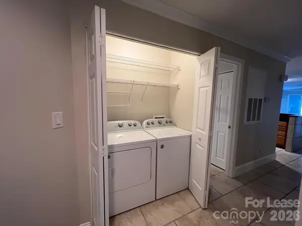 18733 Vineyard Point LN, Cornelius, NC 28031