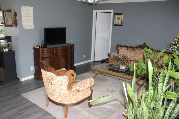 1617 Ruby RD, Hartsville, SC 29550